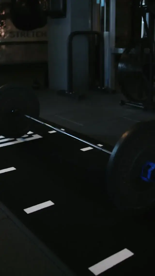 Burası sadece spor salonu değil. Sınırları zorlama, sınırları aşma ve hayalleri gerçeğe dönüştürme. Her şey akışta…

#fitinfight #pilates #fitness #muaythai #boxing