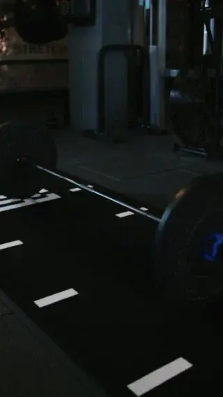 Burası sadece spor salonu değil. Sınırları zorlama, sınırları aşma ve hayalleri gerçeğe dönüştürme. Her şey akışta…

#fitinfight #pilates #fitness #muaythai #boxing