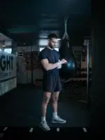 Puncher 🤺.
.
#fitinfight #boxing #fitness